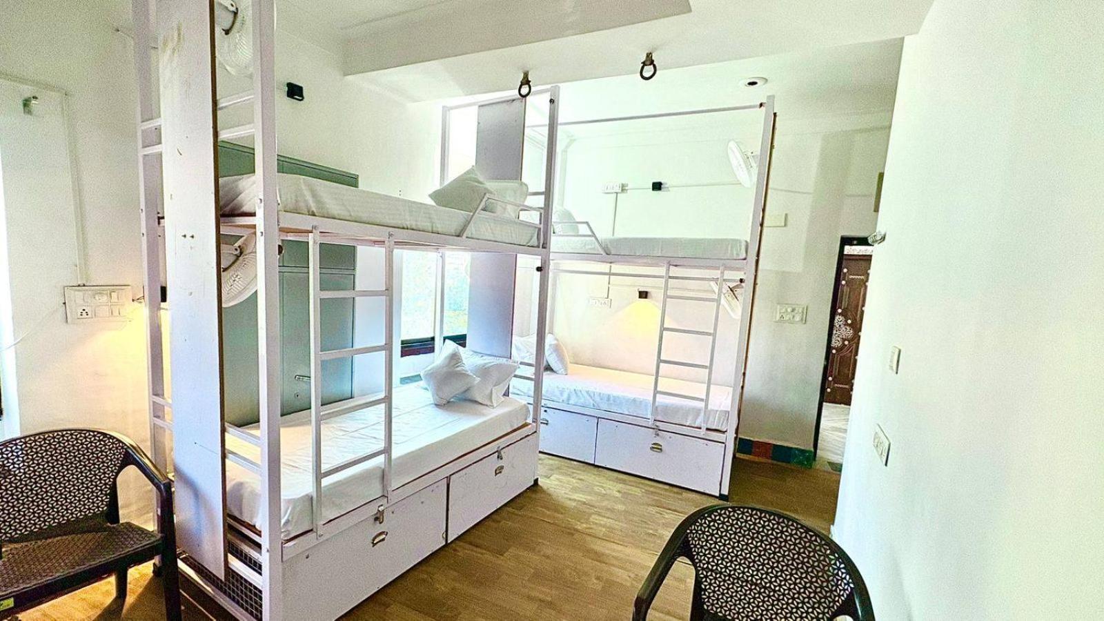 Multiple Stories, Hostel